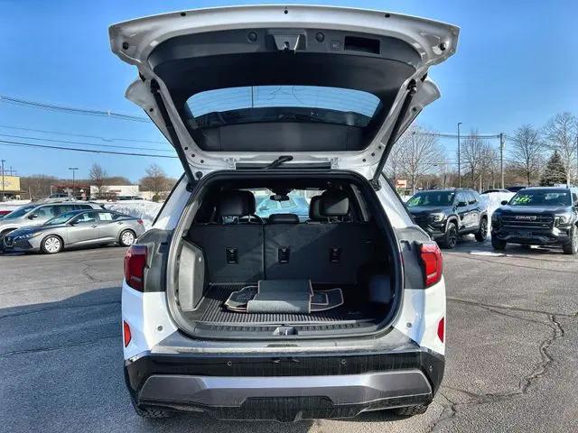 2026 GMC Terrain AWD AT4