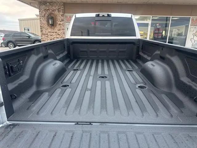 2026 Ram 3500 Big Horn Crew Cab 4x4 8' Box