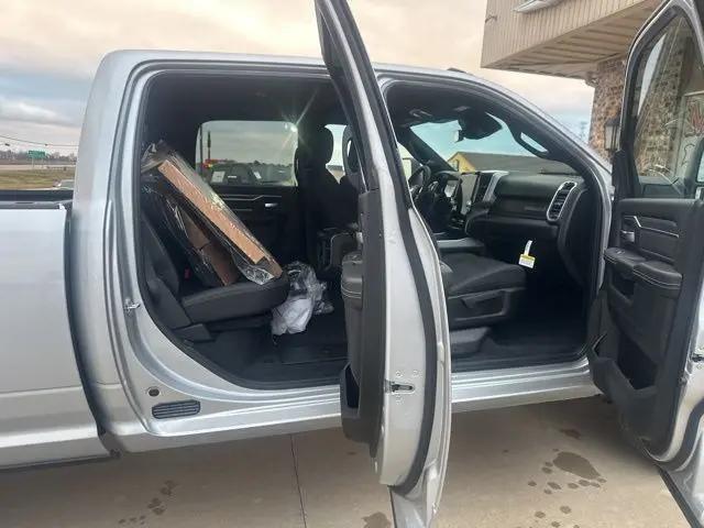 2026 Ram 3500 Big Horn Crew Cab 4x4 8' Box