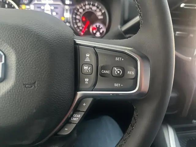 2026 Ram 3500 Big Horn Crew Cab 4x4 8 Box