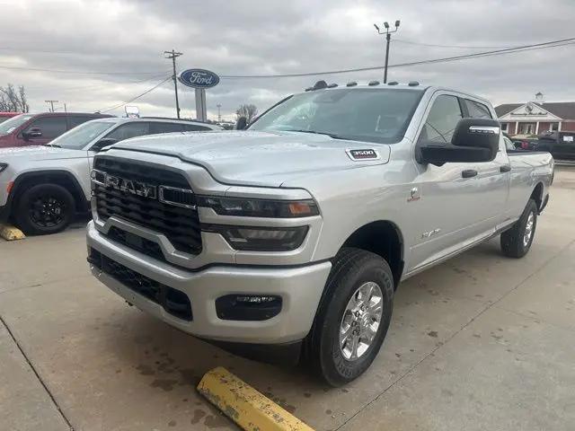 2026 Ram 3500 Big Horn Crew Cab 4x4 8 Box