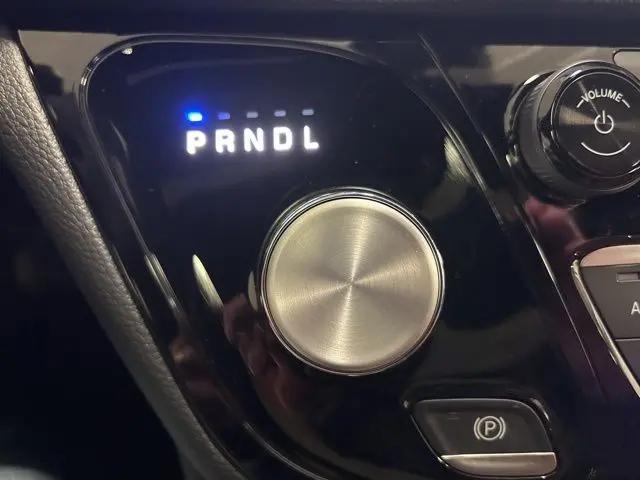 2026 Chrysler Pacifica Pinnacle AWD