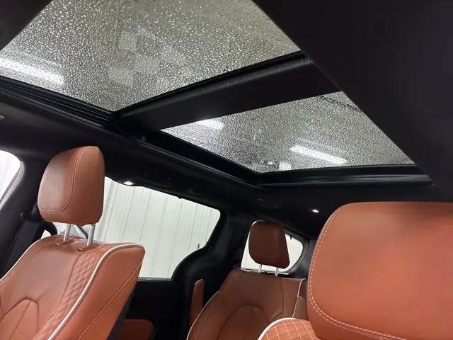 2026 Chrysler Pacifica Pinnacle AWD