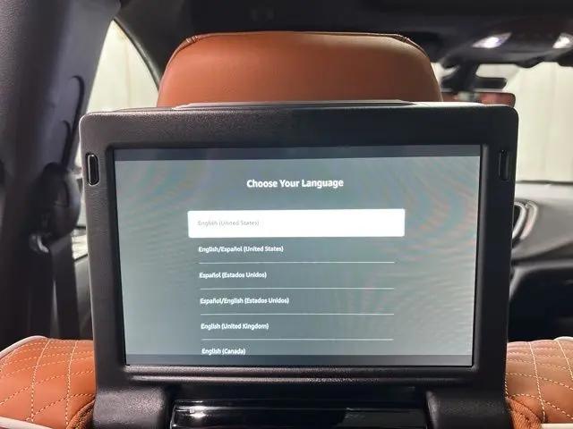2026 Chrysler Pacifica Pinnacle AWD