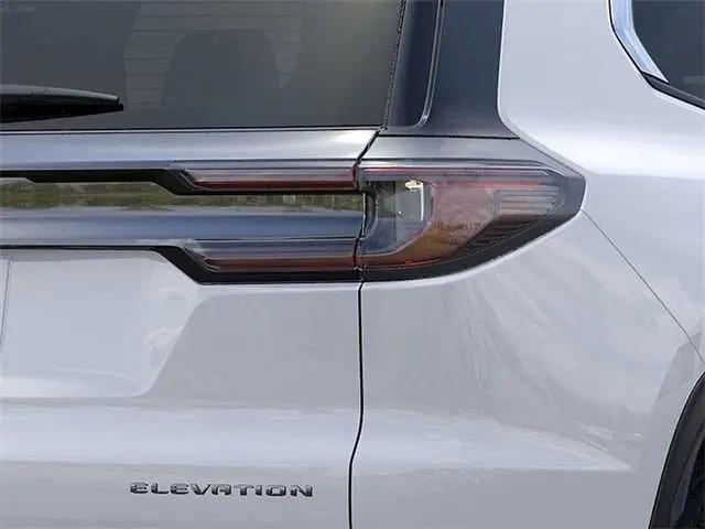 2026 GMC Acadia Elevation FWD