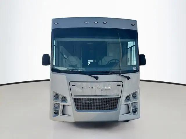 2022 Ford F-53 Base