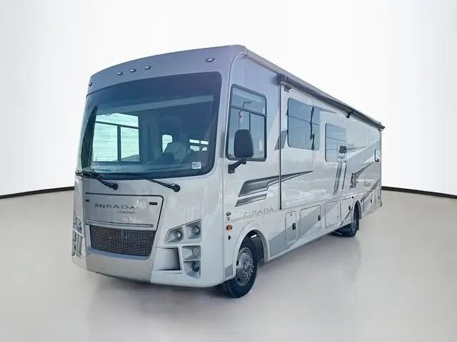 2022 Ford F-53 Base