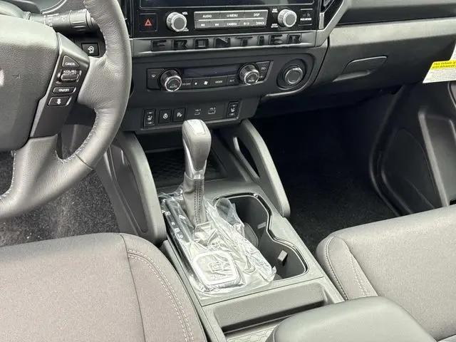 2026 Nissan Frontier Crew Cab SV 4x4