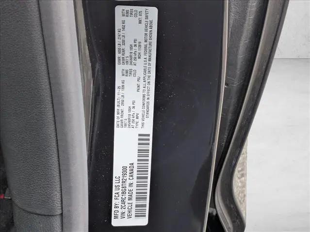 2026 Chrysler Pacifica Select