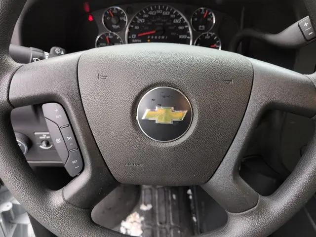 2025 Chevrolet Express Cutaway Work Van