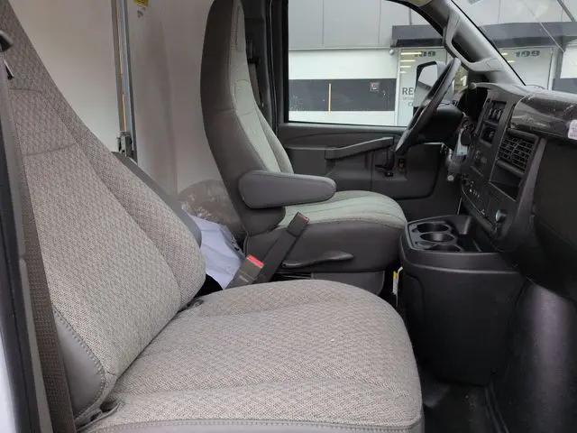 2025 Chevrolet Express Cutaway Work Van