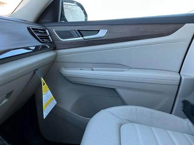 2026 Volkswagen Atlas SEL