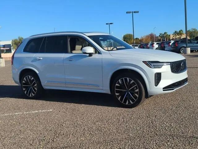 2026 Volvo XC90 Plus, B6 AWD Gas (mild hybrid), Gasoline, Bright, 7 Seats