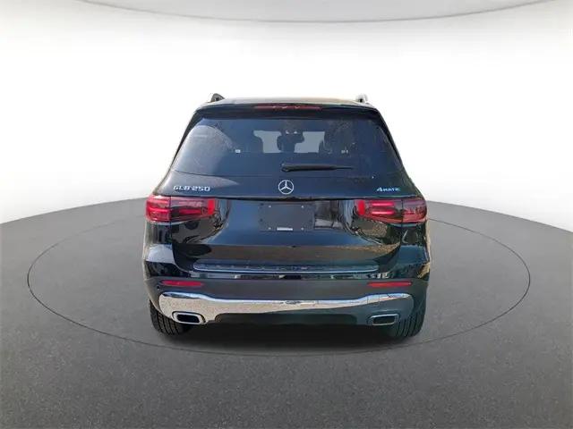2026 Mercedes-Benz GLB 4MATIC