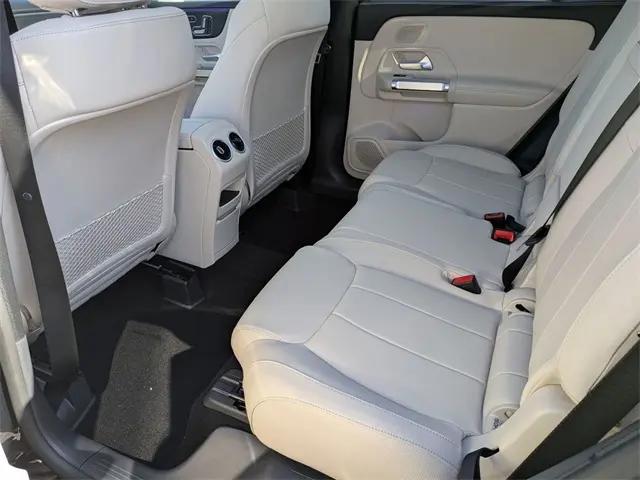 2026 Mercedes-Benz GLB 4MATIC