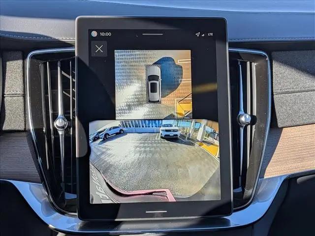 2026 Volvo XC90 Plus, B5 AWD Gas (mild hybrid), Gasoline, Bright, 7 Seats