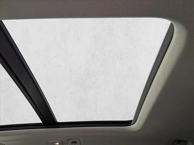 2026 Volvo XC40 Plus, B5 AWD Gas (mild hybrid), Dark