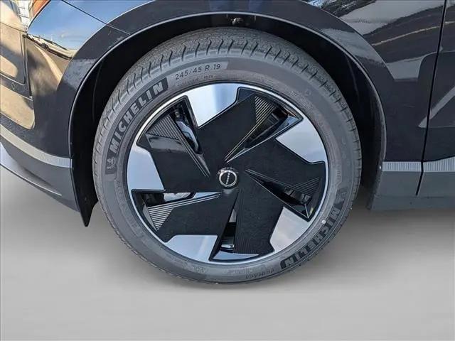 2026 Volvo EX30 Plus Twin Motor Performance, Fully electric