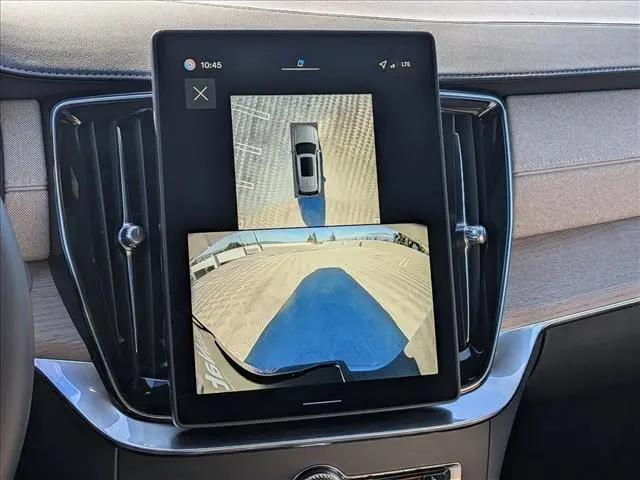 2026 Volvo XC90 Plug-In Hybrid Ultra, T8 AWD, Electric/Gasoline, Bright, 7 Seats