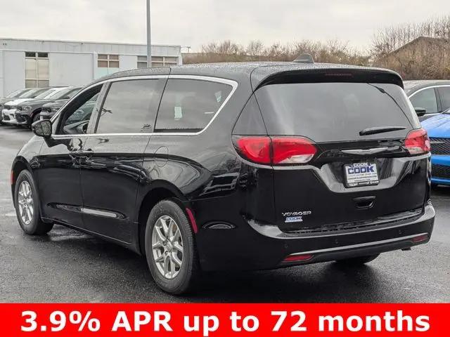 2026 Chrysler Voyager LX