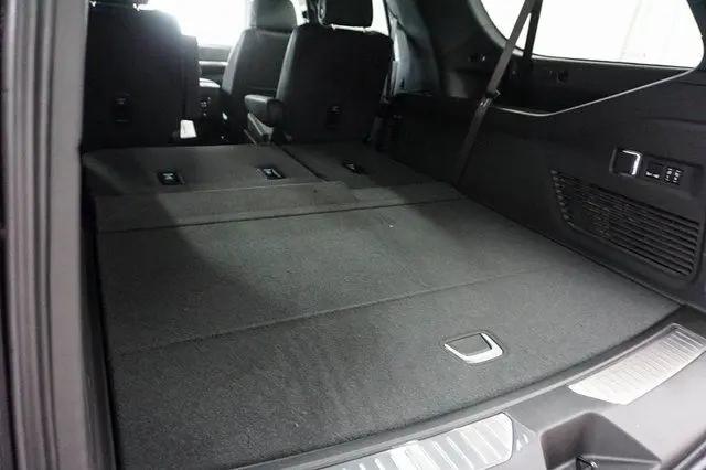 2026 Chevrolet Suburban Premier, RWD