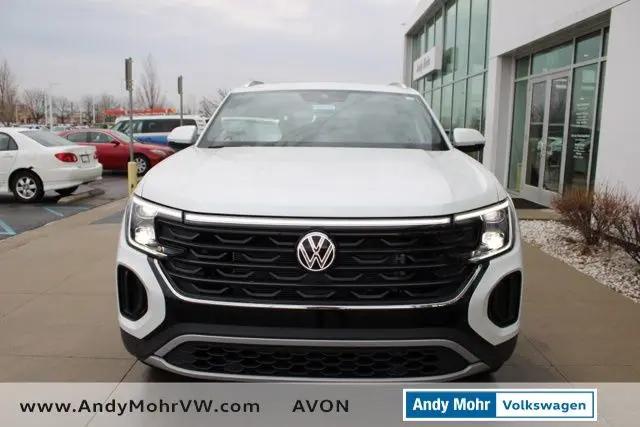 2026 Volkswagen Atlas Cross Sport SE with Technology