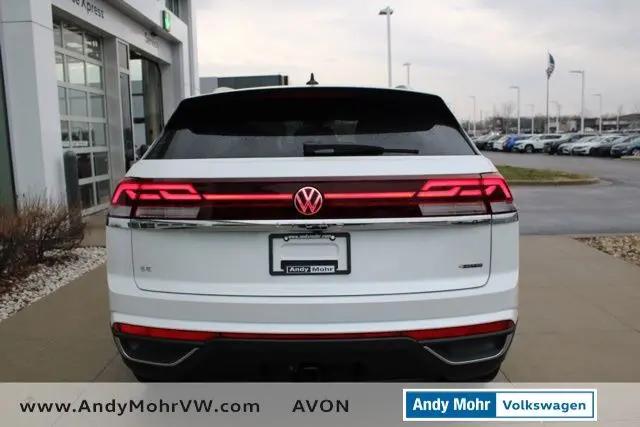 2026 Volkswagen Atlas Cross Sport SE with Technology