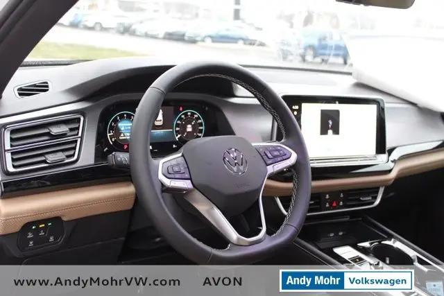 2026 Volkswagen Atlas Cross Sport SE with Technology