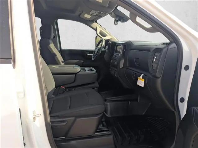 2026 Chevrolet Silverado 2500HD Crew Cab, Long Bed, WT, RWD
