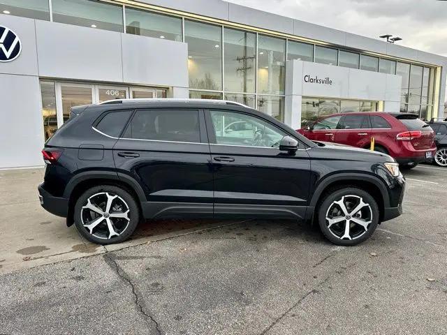 2026 Volkswagen Taos SEL