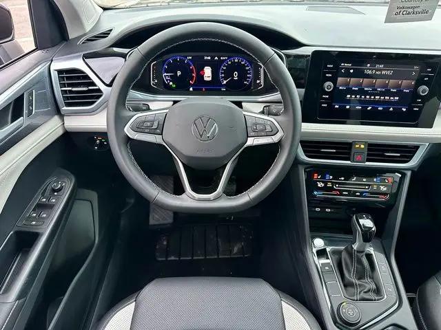 2026 Volkswagen Taos SEL