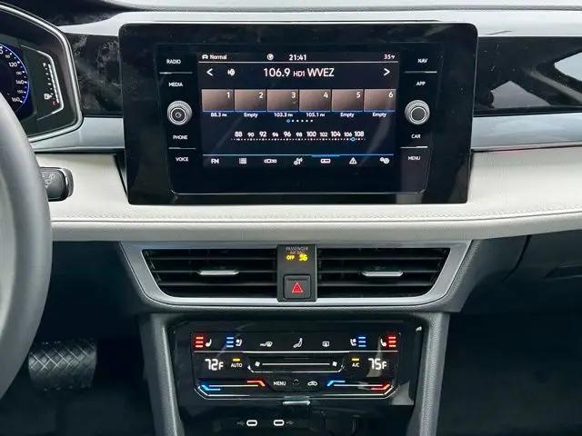 2026 Volkswagen Taos SEL