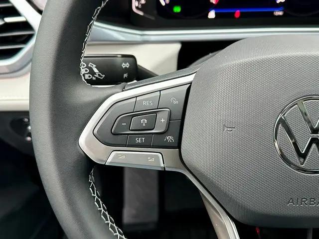 2026 Volkswagen Taos SEL
