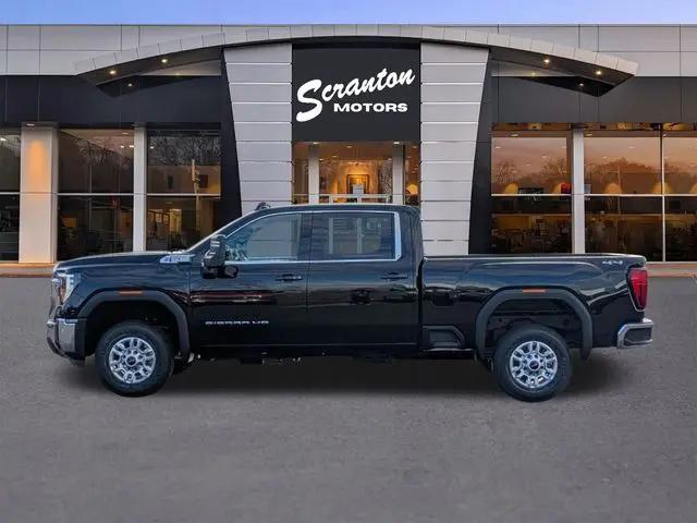 2026 GMC Sierra 2500HD Crew Cab, Standard Bed, SLE, 4WD