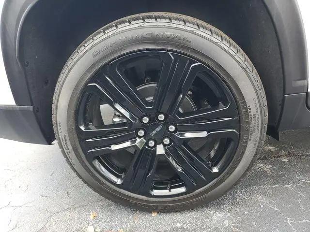 2026 GMC Acadia Elevation FWD