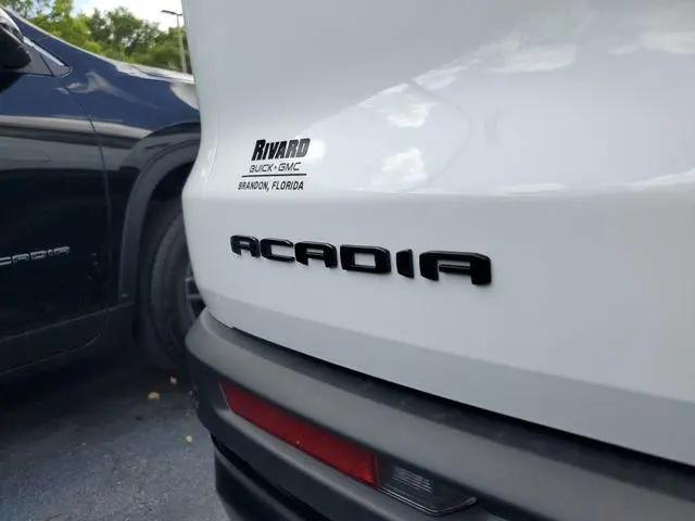 2026 GMC Acadia Elevation FWD