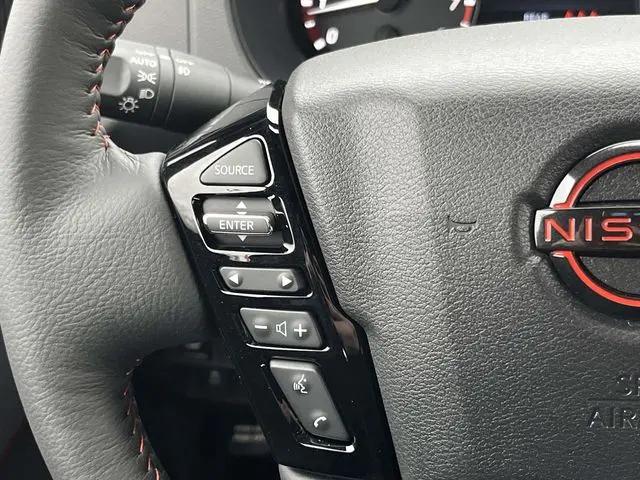 2026 Nissan Frontier Crew Cab Long Bed PRO-4X 4x4