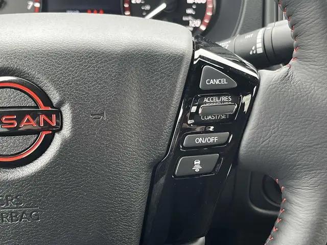2026 Nissan Frontier Crew Cab Long Bed PRO-4X 4x4