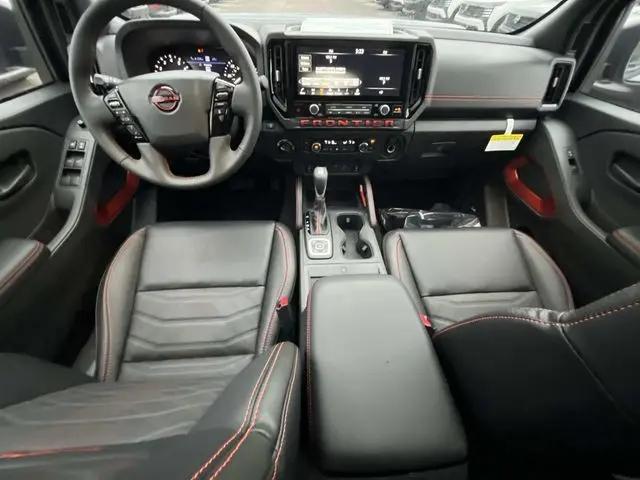 2026 Nissan Frontier Crew Cab Long Bed PRO-4X 4x4