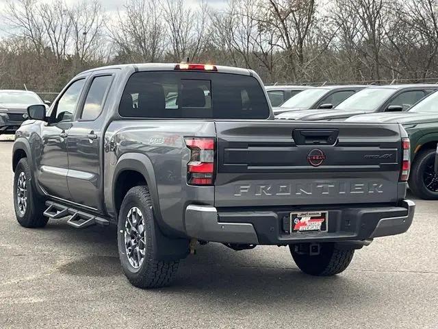 2026 Nissan Frontier Crew Cab Long Bed PRO-4X 4x4