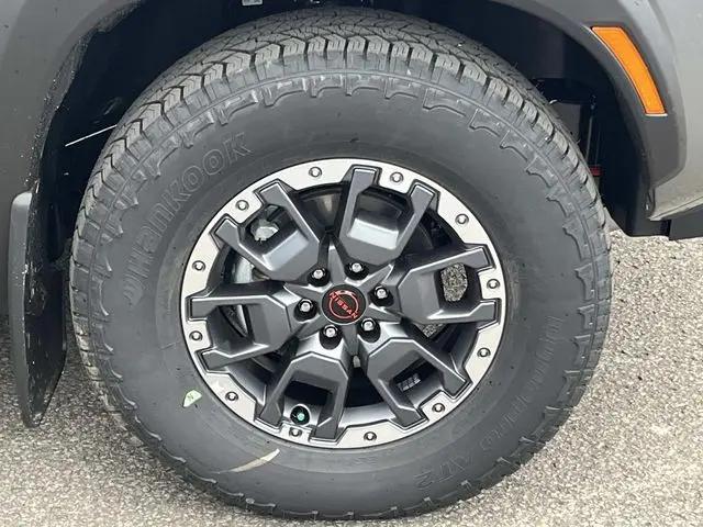 2026 Nissan Frontier Crew Cab Long Bed PRO-4X 4x4