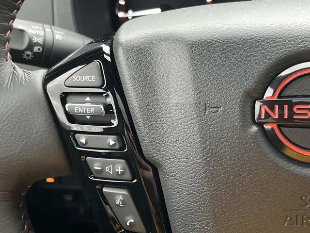 2026 Nissan Frontier Crew Cab Long Bed PRO-4X 4x4