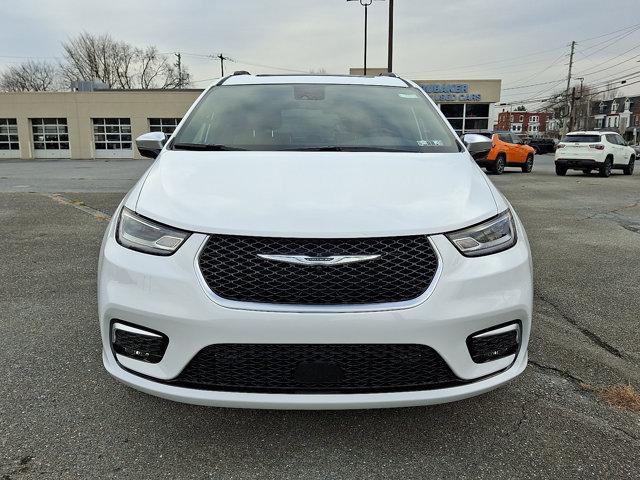 2026 Chrysler Pacifica Pinnacle AWD