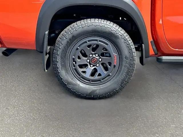 2026 Nissan Frontier Crew Cab PRO-4X 4x4