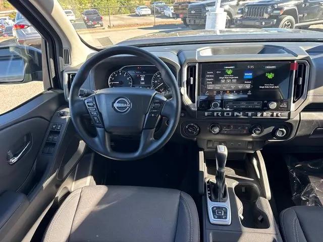 2026 Nissan Frontier Crew Cab SV 4x4