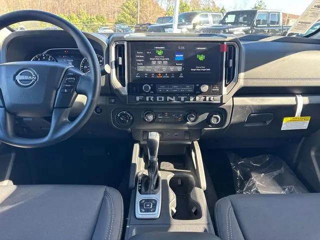 2026 Nissan Frontier Crew Cab SV 4x4