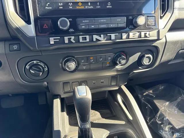 2026 Nissan Frontier Crew Cab SV 4x4