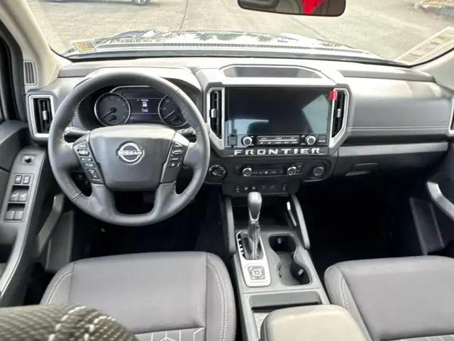 2026 Nissan Frontier Crew Cab SV 4x4