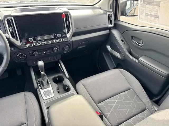2026 Nissan Frontier Crew Cab SV 4x4