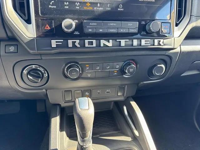 2026 Nissan Frontier Crew Cab SV 4x4